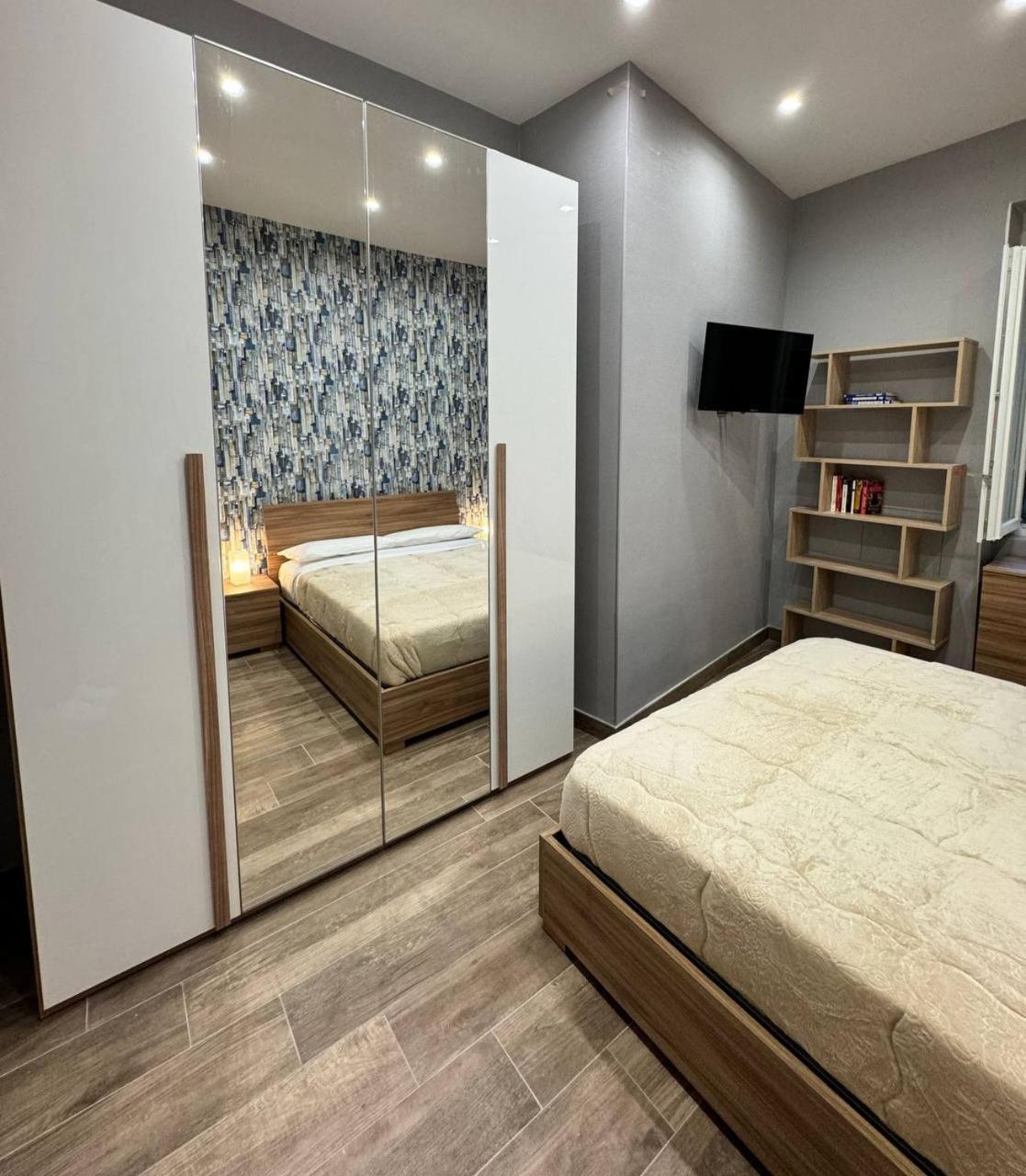 280 Mt Dalla Metro The Mox Luxury Apartament Apartman Nápoly Kültér fotó